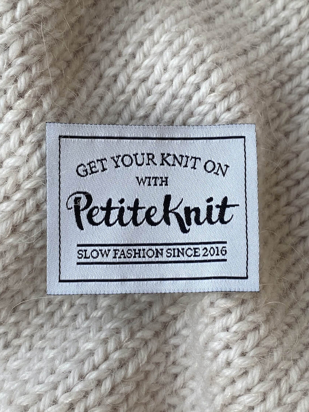 Petiteknit labels
