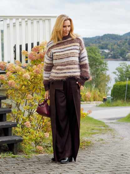 Fuzzy Mista Sweater - Oppskrift fra Tove Lindtein